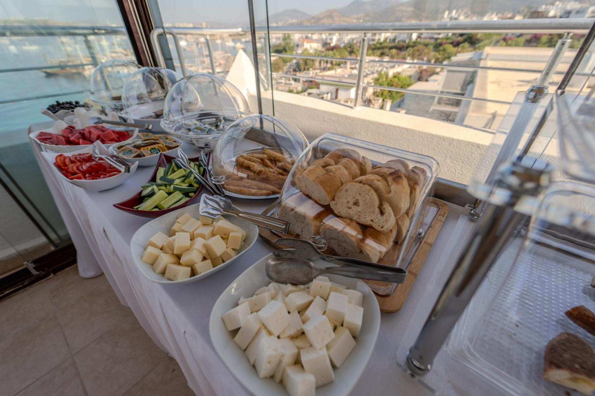 בודרום Mia Hill Suites מראה חיצוני תמונה