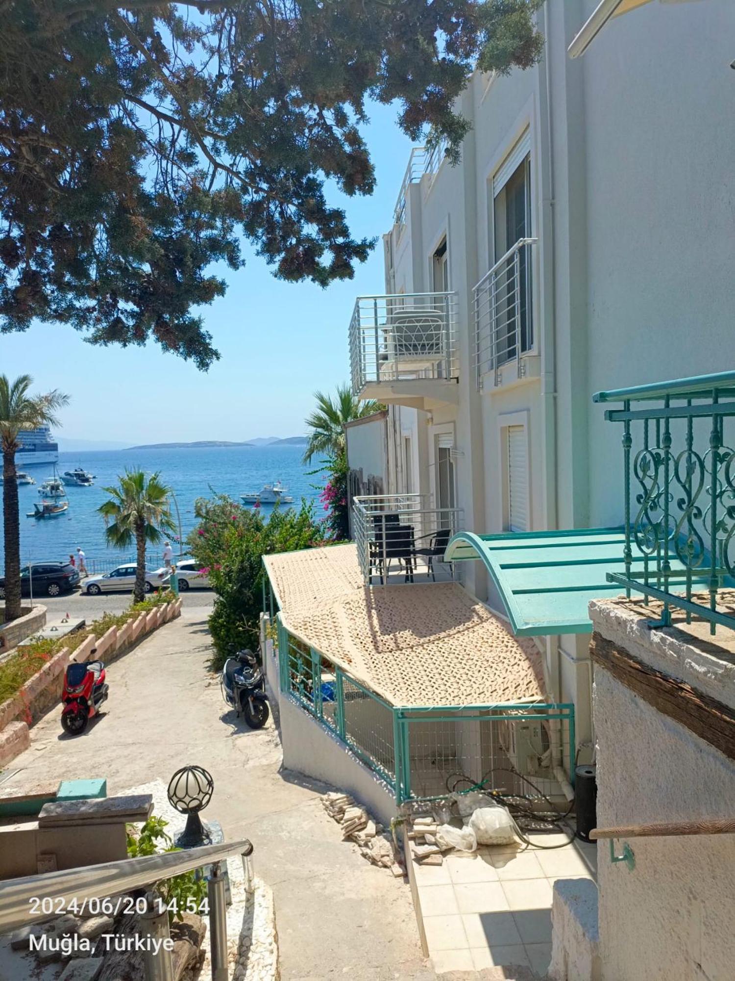 בודרום Mia Hill Suites מראה חיצוני תמונה