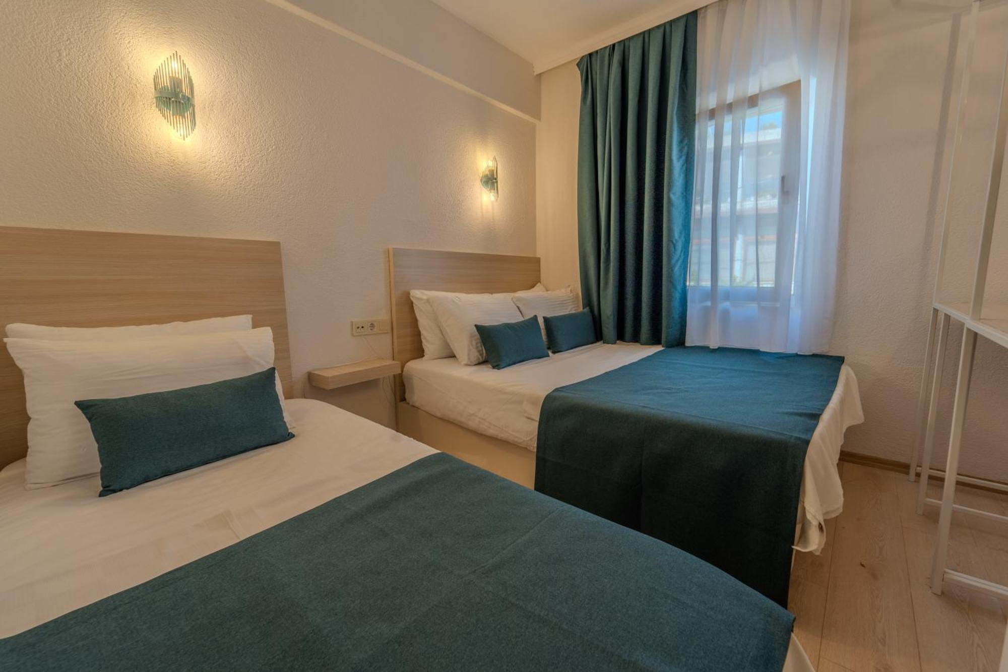 בודרום Mia Hill Suites מראה חיצוני תמונה