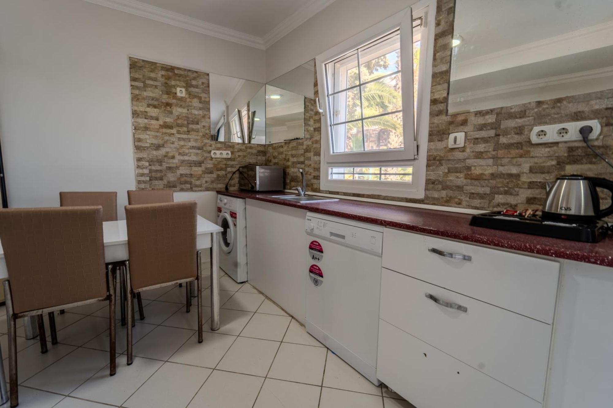 בודרום Mia Hill Suites מראה חיצוני תמונה