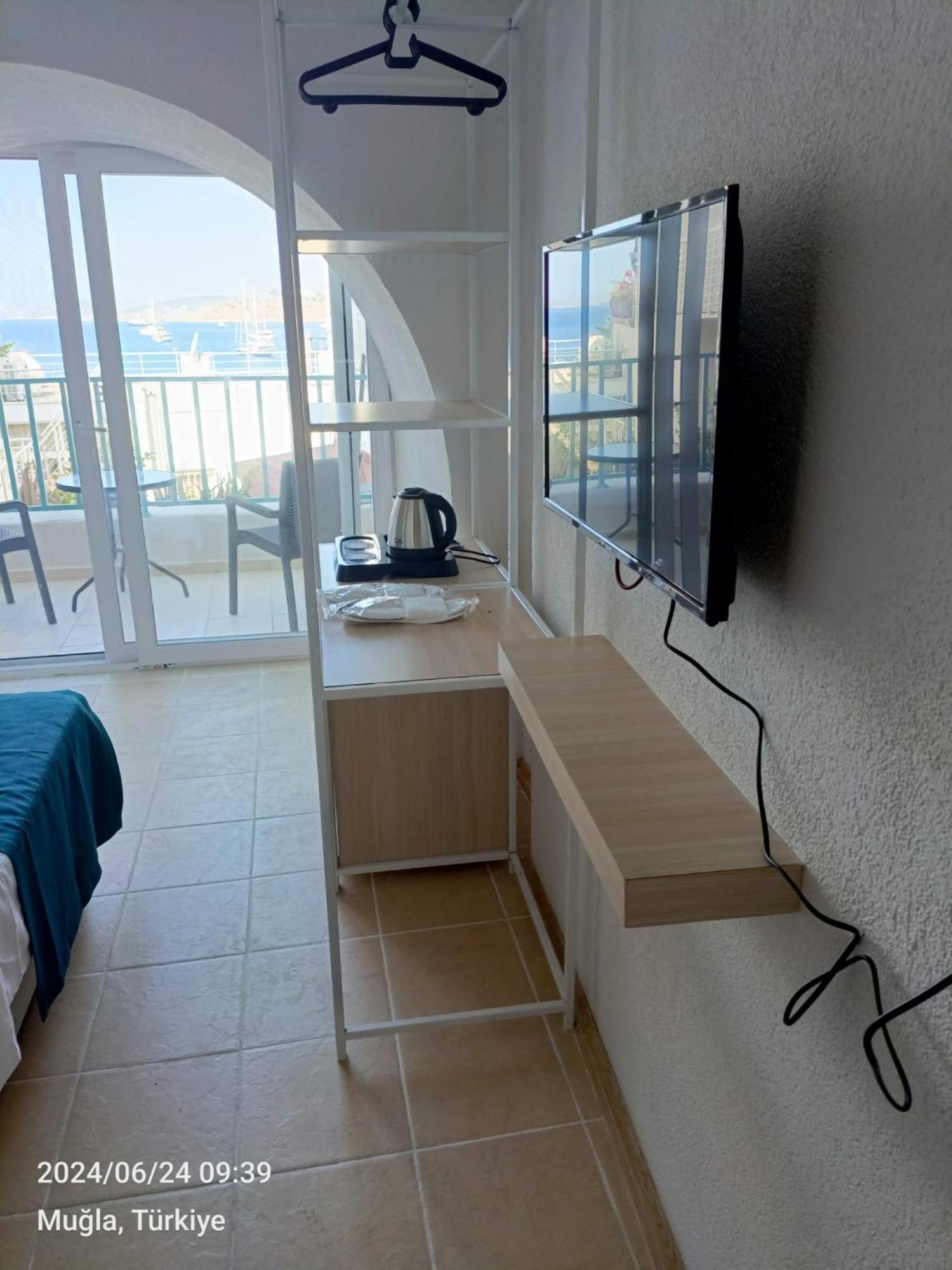 בודרום Mia Hill Suites מראה חיצוני תמונה