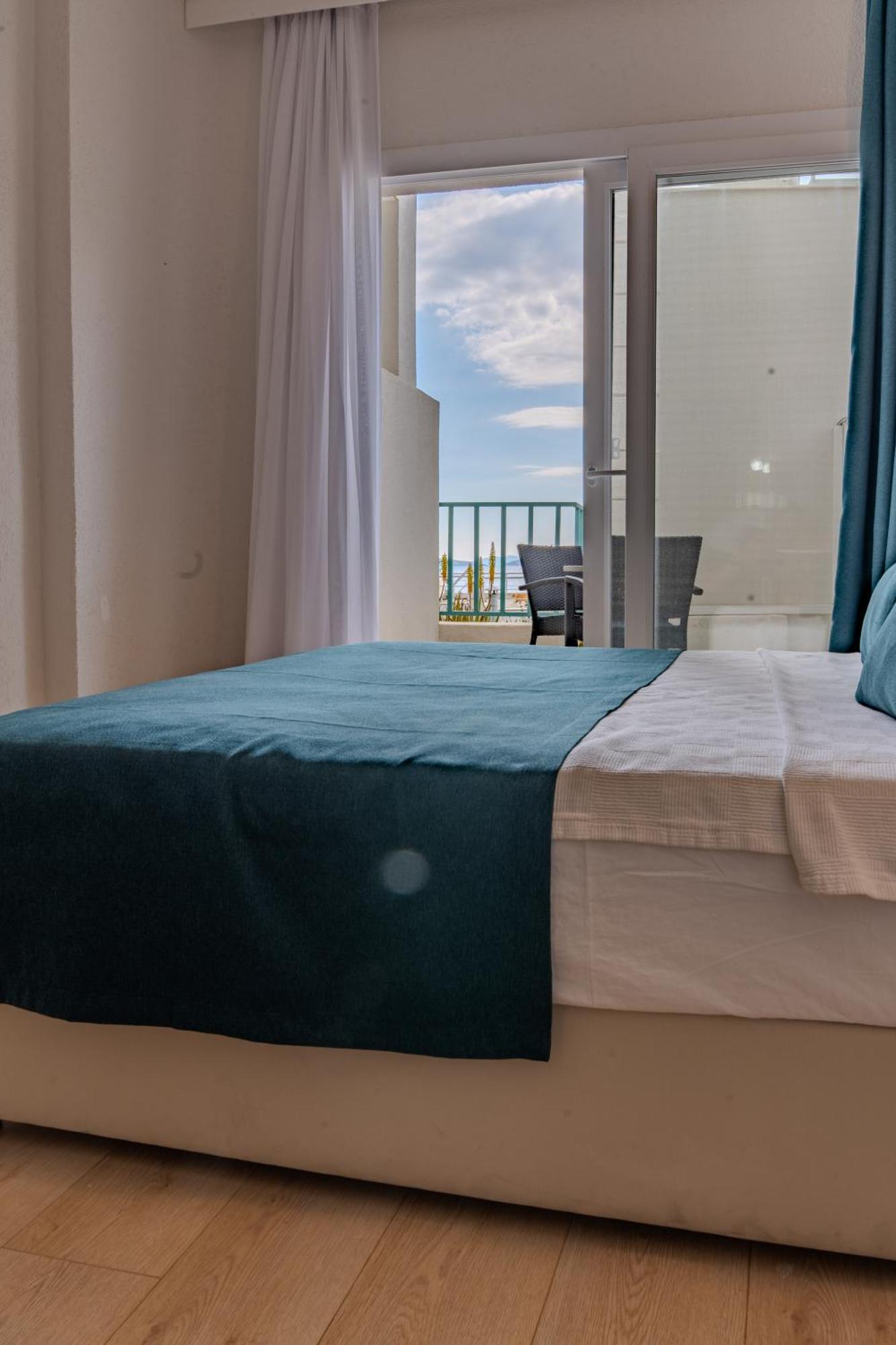 בודרום Mia Hill Suites מראה חיצוני תמונה